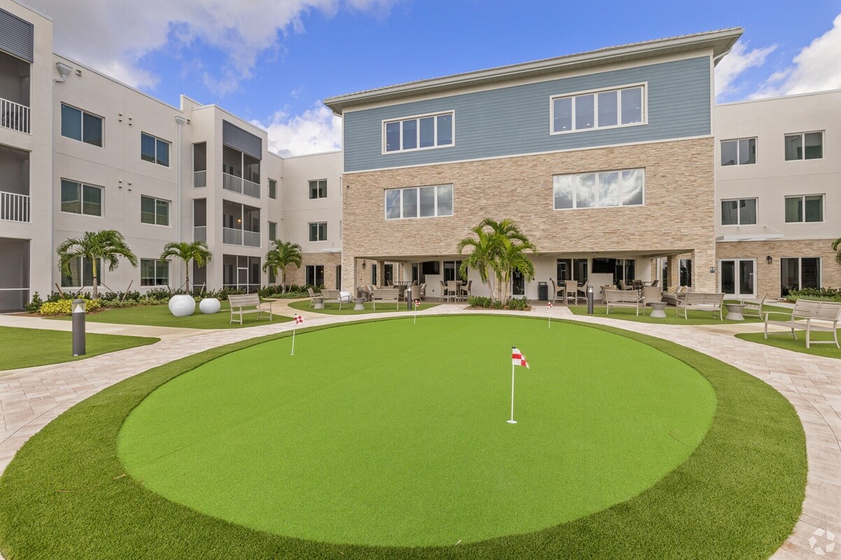 aviva-port-st-lucie-port-saint-lucie-fl-putting-green